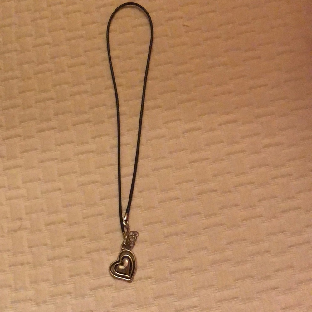 Leather banded heart necklace